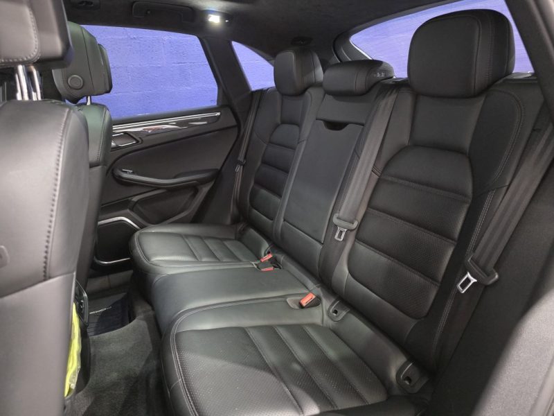 PORSCHE MACAN 3.6 V6 400ch Turbo PDK / SUIVI COMPLET PORSCHE / PORSCHE APPROUVED