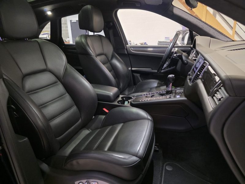PORSCHE MACAN 3.6 V6 400ch Turbo PDK / SUIVI COMPLET PORSCHE / PORSCHE APPROUVED