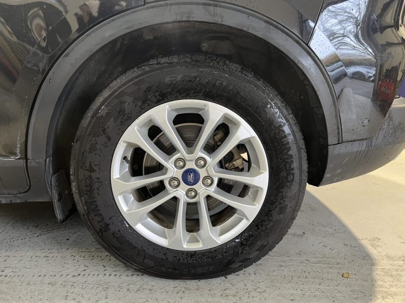 FORD KUGA 2.5 DURATEC 225CH PHEV TITANIUM BVA 2021 / SUIVI ENTRETIEN COMPLET