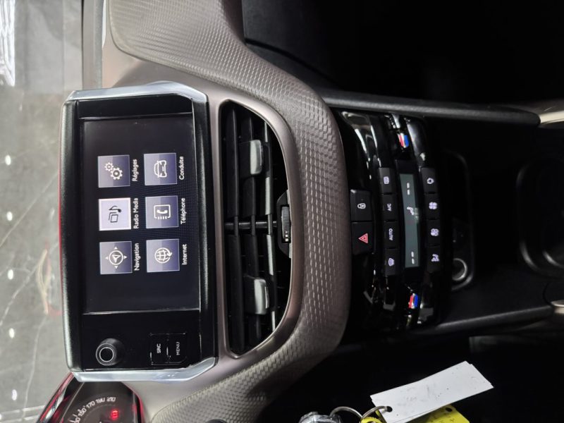 PEUGEOT 2008 1.6 BLUEHDI 120CH URBAN CROSS S&S 2015