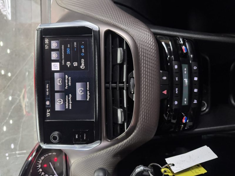 PEUGEOT 2008 1.6 BLUEHDI 120CH URBAN CROSS S&S 2015