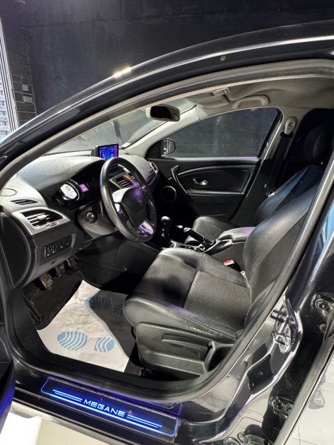 Renault Mégane 3 1.5 dCi 105ch Privilège – Révisée, Garantie incluse