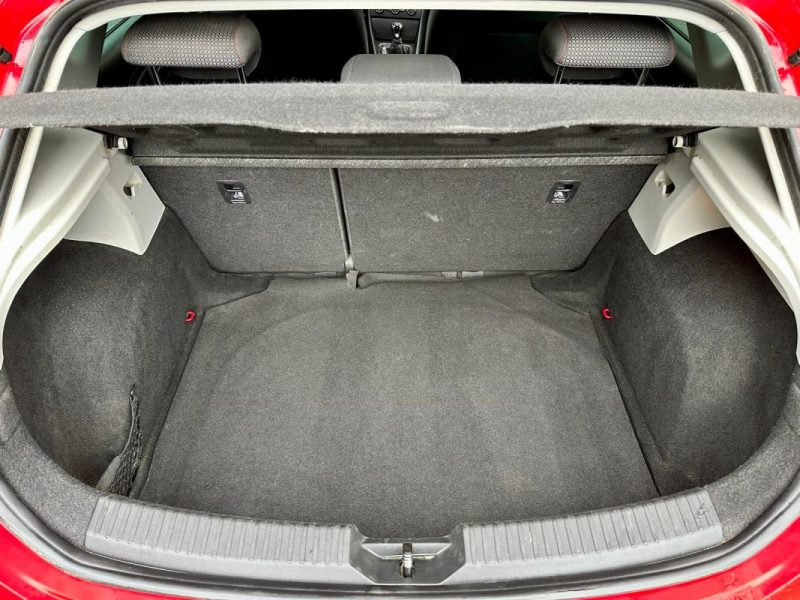 SEAT LEON 2.0 TDI 184 "FR" **1ÈRE MAIN** 