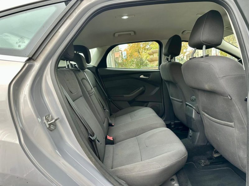 FORD FOCUS 1.6 TDCI 115 TITANIUM  