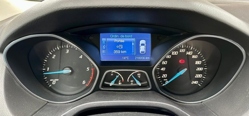 FORD FOCUS 1.6 TDCI 115 TITANIUM  