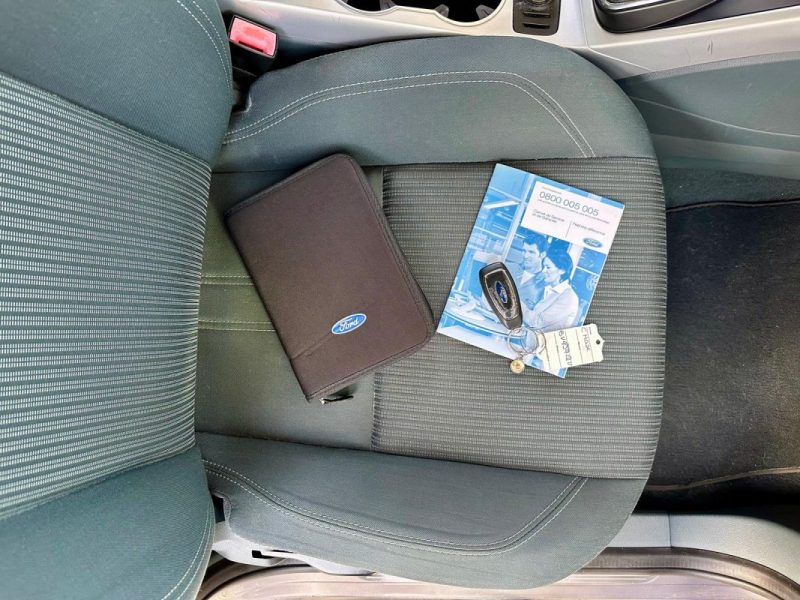 FORD C-MAX  1.6 TDCI 95 TITANIUM 