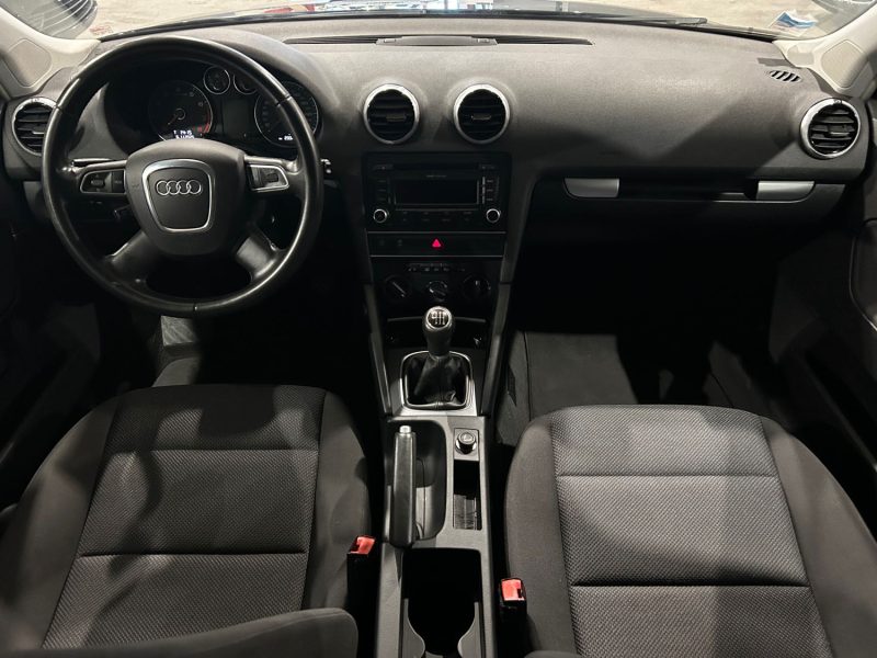 AUDI A3 1.2 TFSI 105CH ATTRACTION 