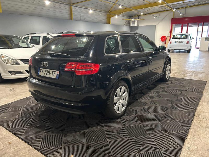 AUDI A3 1.2 TFSI 105CH ATTRACTION 