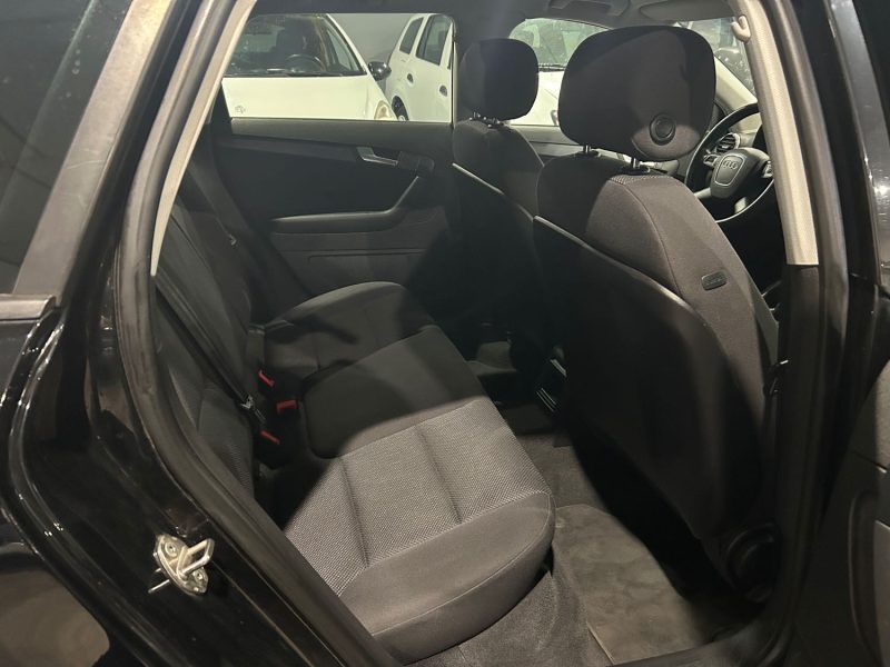 AUDI A3 1.2 TFSI 105CH ATTRACTION 