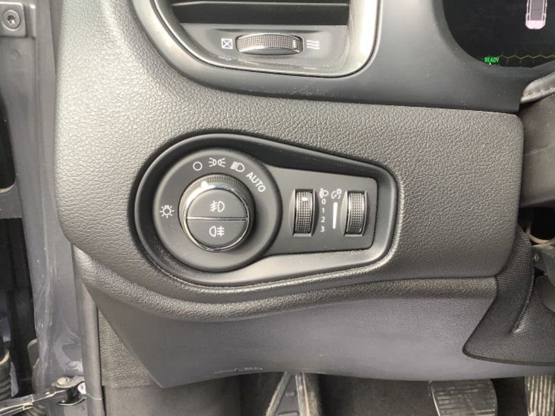 Jeep Renegade 1.5 Turbo T4 130 ch BVR7 e-Hybrid Altitude