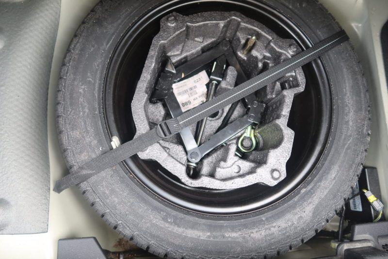 PEUGEOT 407 2.0 HDI 16V EXECUTIVE PACK JBL 2004