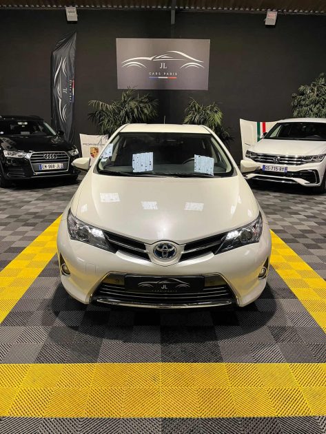 MAGNIFIQUE TOYOTA AURIS 136CH HYBRID (1ÈRE MAIN, SIÈGES CHAUFFANTS, CAMÉRA DE RECUL, BLUETOOTH)