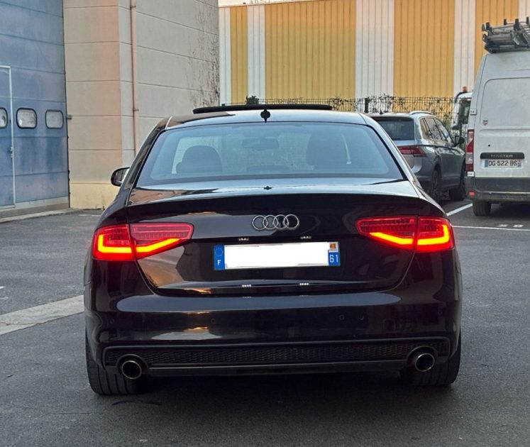 AUDI A4 3.0 V6 TDI 245CH CLEAN DIESEL DPF SLINE QUATTRO S TRONIC 7  2013