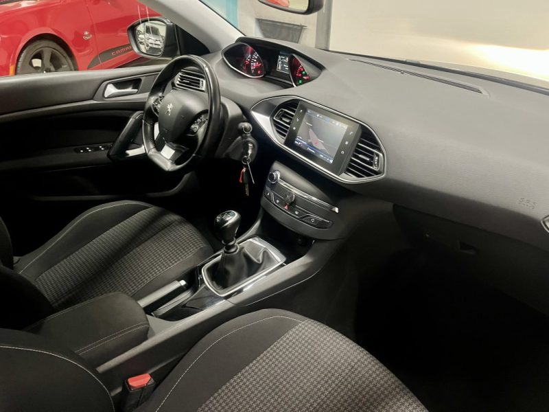 PEUGEOT 308 SW 1.5 Bluehdi 130ch S&S Active Business BVM6  