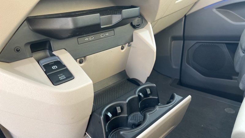 VOLKSWAGEN MULTIVAN 1.4 EHYBRID 218CH LIFE COURT DSG6 2023