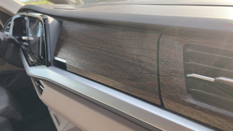 VOLKSWAGEN MULTIVAN 1.4 EHYBRID 218CH LIFE COURT DSG6 2023