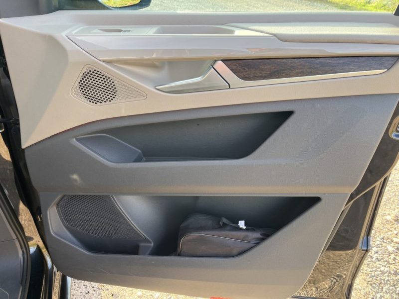 VOLKSWAGEN MULTIVAN 1.4 EHYBRID 218CH LIFE COURT DSG6 2023