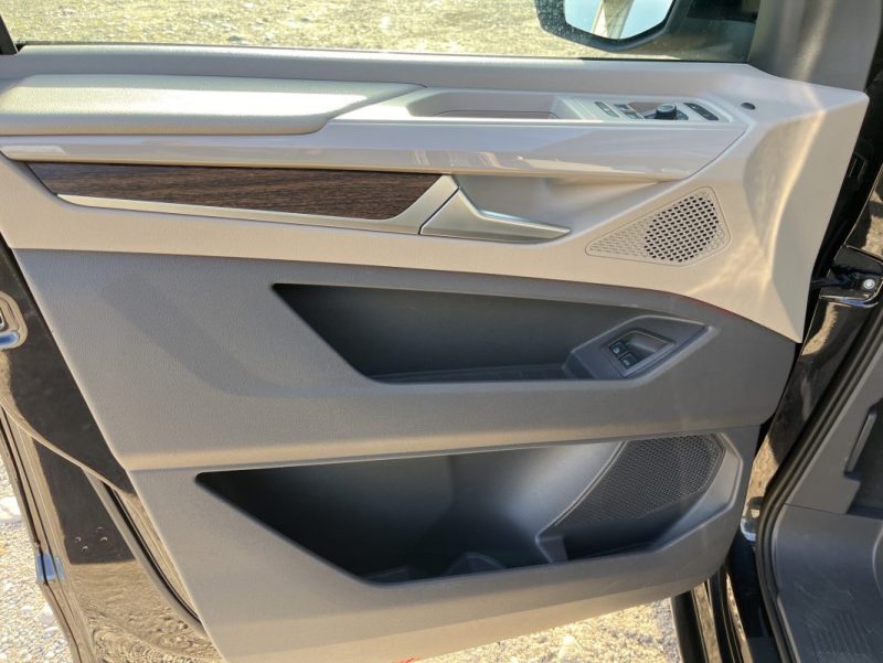 VOLKSWAGEN MULTIVAN 1.4 EHYBRID 218CH LIFE COURT DSG6 2023