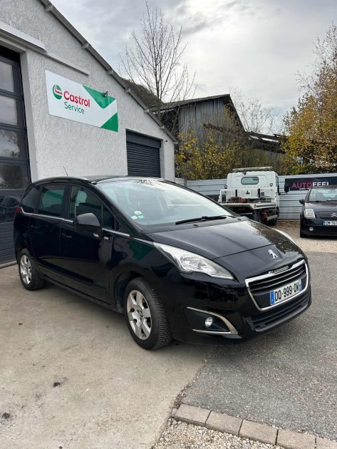 PEUGEOT 5008 1.6 BLUEHDI 120CH S&S ACTIVE