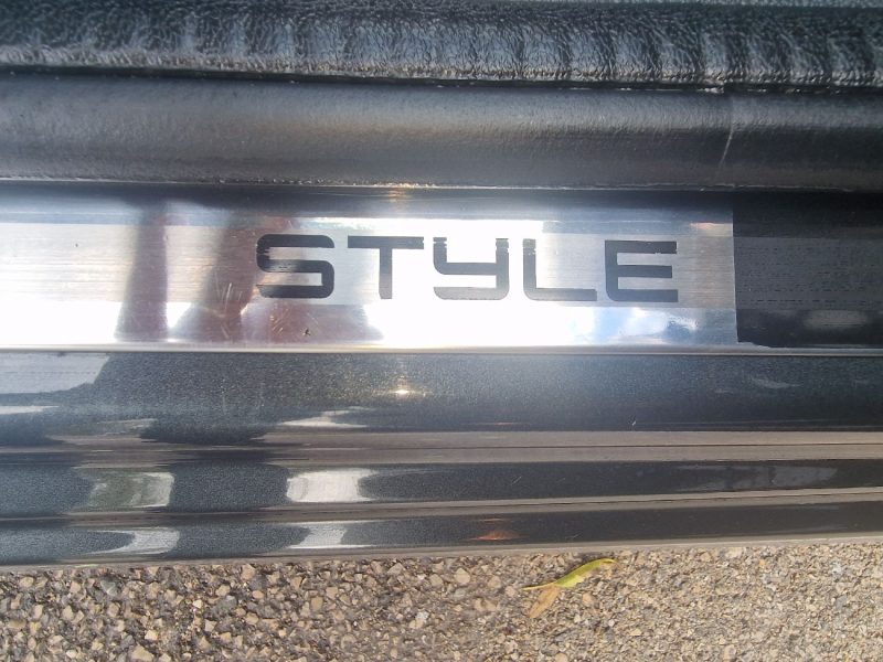 PEUGEOT 3008 1.6 BLUEHDI 120CH ALLURE S&S EAT6 2015