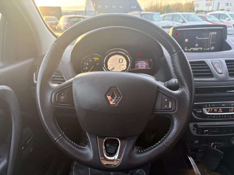 Renault Mégane 3 Coupé Bose 130ch -🔊Son Bose -🌡️ Clim auto - ✅ Reprise possible -✅ Garantie 6 mois