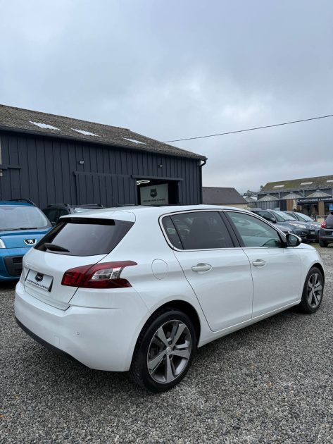 PEUGEOT 308 II 2.0 BlueHDi 150ch S&S EAT6 Féline