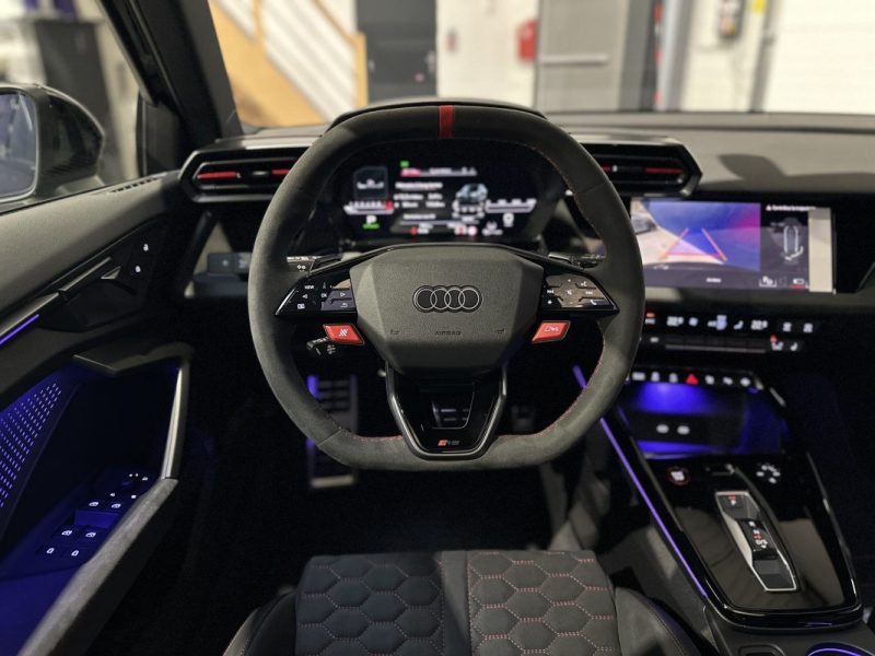 AUDI RS3  SPORTBACK FACELIFT 8Y 2.5 TFSI 400ch - IMMAT FR / MALUS PAYE / TOIT OUVRANT / SONOS...