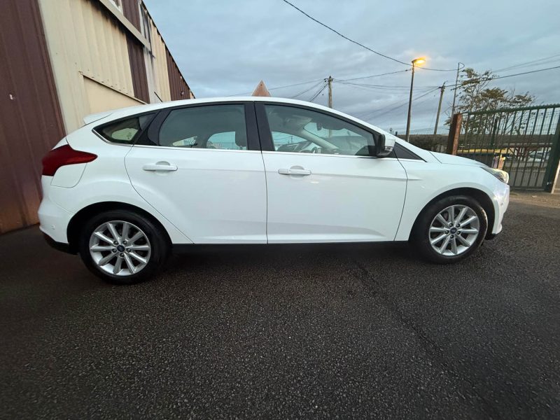 FORD FOCUS 3 PHASE 2 1.0I - 12V TURBO 125CV  2017