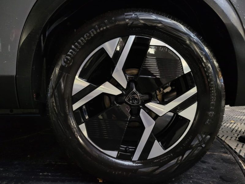 PEUGEOT 2008 1.2 HYBRID 136 ALLURE PACK 