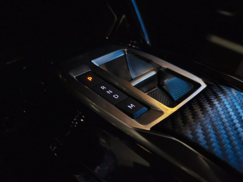 PEUGEOT 2008 1.2 HYBRID 136 ALLURE PACK 