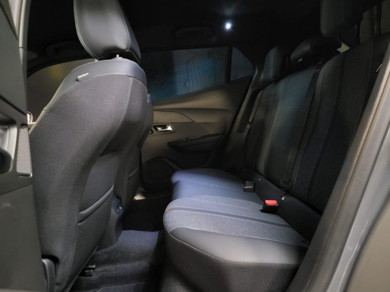 PEUGEOT 2008 1.2 HYBRID 136 ALLURE PACK 