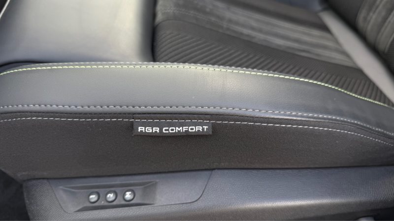 PEUGEOT 308 GT FULL OPTIONS 1.2 130CH S&S ALLURE EAT8 !!!!!! ENTRETIEN A JOUR PEUGEOT 