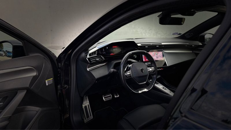 PEUGEOT 308 GT FULL OPTIONS 1.2 130CH S&S ALLURE EAT8 !!!!!! ENTRETIEN A JOUR PEUGEOT 