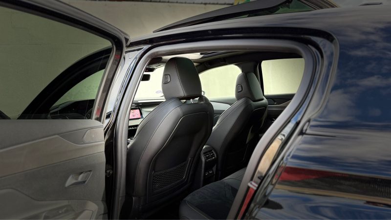 PEUGEOT 308 GT FULL OPTIONS 1.2 130CH S&S ALLURE EAT8 !!!!!! ENTRETIEN A JOUR PEUGEOT 