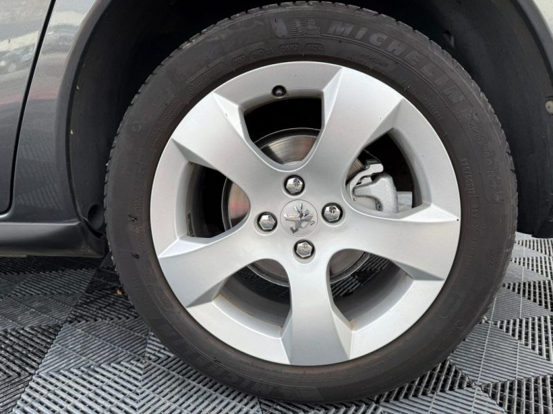 PEUGEOT 3008 1.6 HDI112 FAP CONFORT PACK 2011