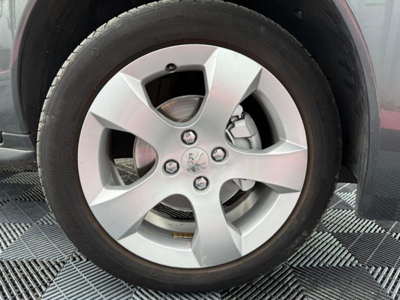 PEUGEOT 3008 1.6 HDI112 FAP CONFORT PACK 2011