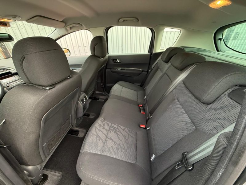 PEUGEOT 3008 1.6 HDI112 FAP CONFORT PACK 2011