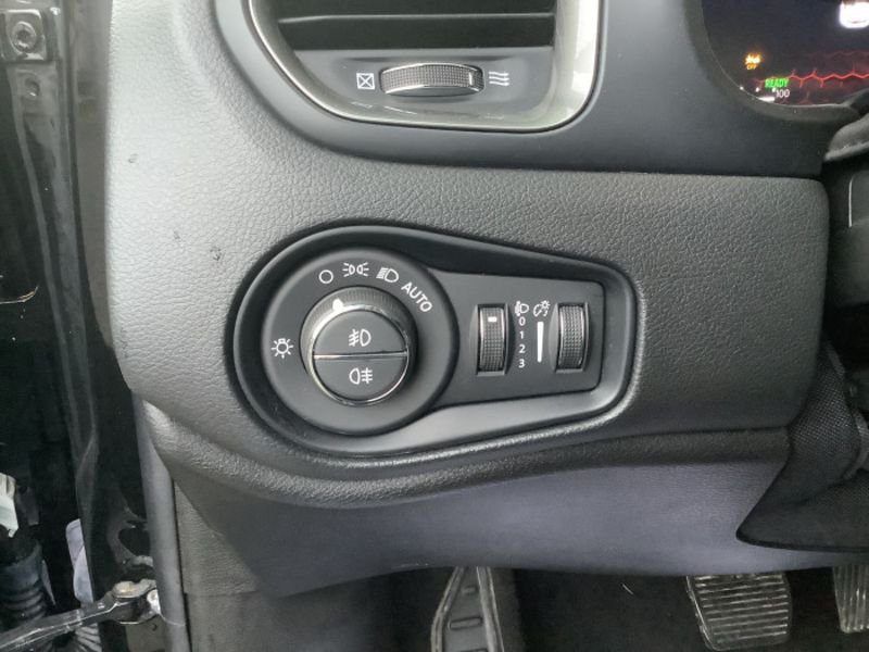 Jeep Renegade 1.5 Turbo T4 130 ch BVR7 e-Hybrid Altitude