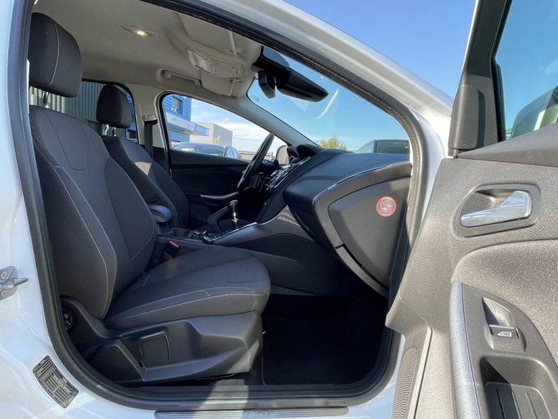 Ford Focus SW 125ch Titanium 1ere Main