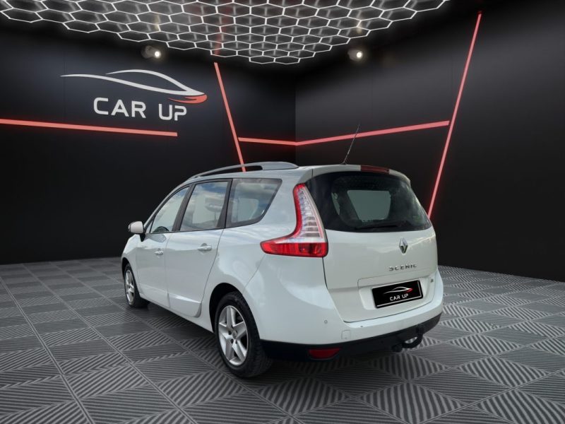 RENAULT SCENICIII 1.6 DCI 130CH Energy FAP / 7 PLACES / Attelage 