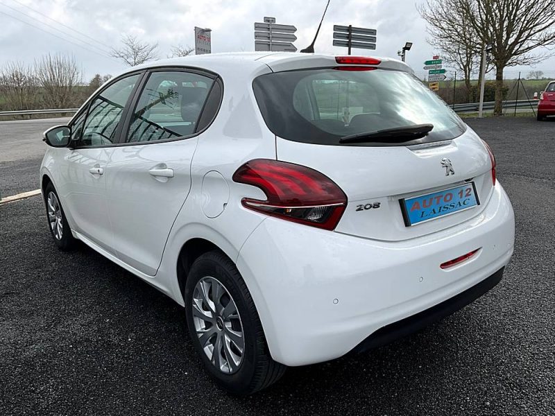 PEUGEOT 208 1,5 BLUE-HDI 100 CV ACTIVE BUSINESS *CAMÉRA DE RECUL*