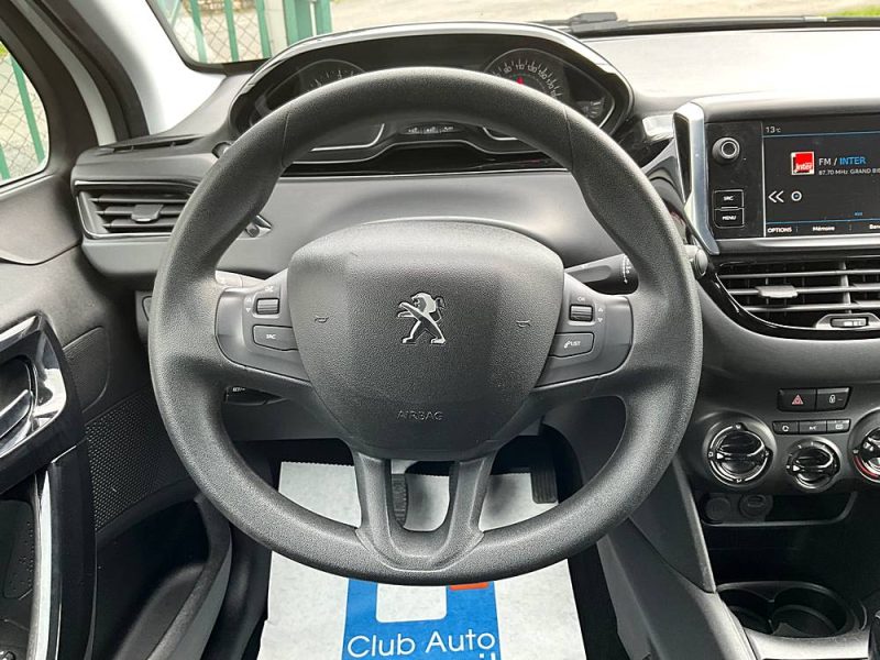 PEUGEOT 208 1,5 BLUE-HDI 100 CV ACTIVE BUSINESS *CAMÉRA DE RECUL*