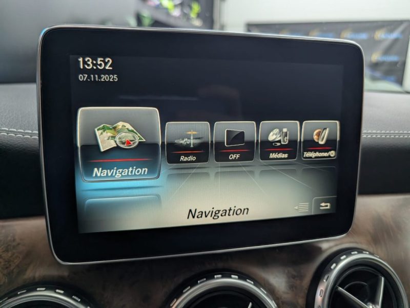 MERCEDES GLA 220D 177 CH ELEGANCE 7G-DCT 