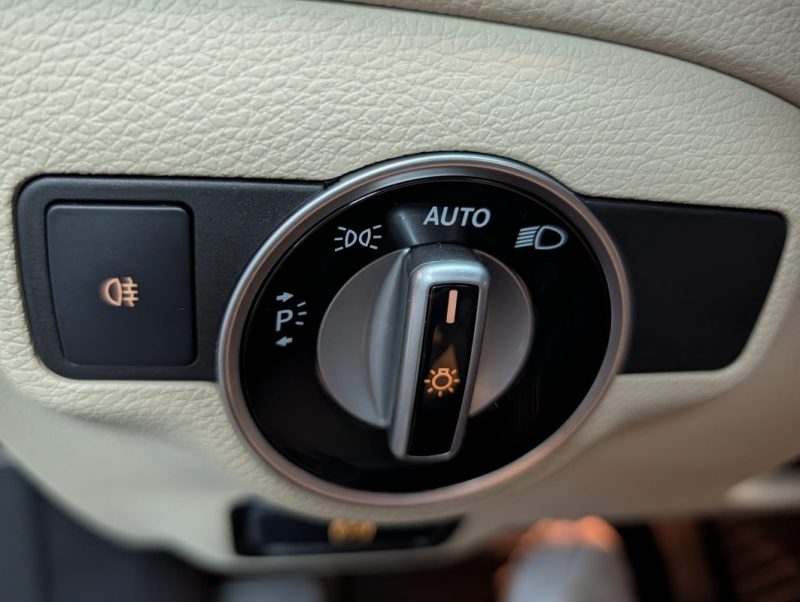 MERCEDES GLA 220D 177 CH ELEGANCE 7G-DCT 