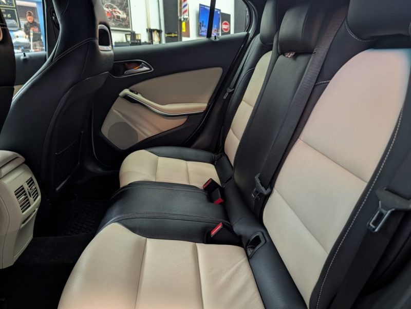 MERCEDES GLA 220D 177 CH ELEGANCE 7G-DCT 