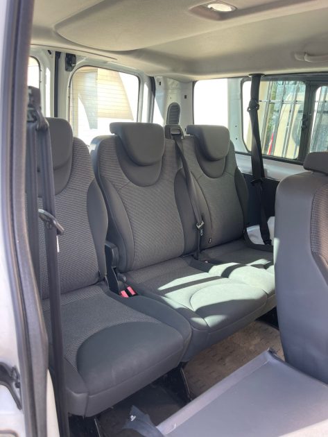 ⭐ Peugeot Expert 9 Places – 2.0 HDi 125 / Idéal Famille & Transport