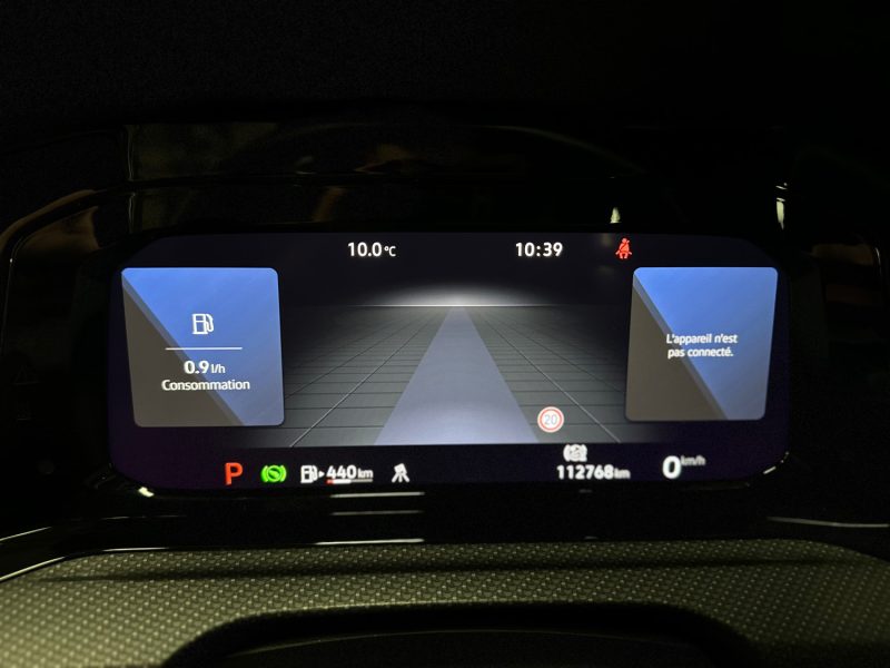 MAGNIFIQUE VOLKSWAGEN GOLF 8 R-LINE 2.0 TDI DSG7 150 CH (SUIVI D’ENTRETIEN VW, APPLE CARPLAY))