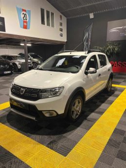  DACIA SANDERO STEPWAY PRESTIGE  (BOÎTIER BIOÉTHANOL E85, CAMÉRA DE RECUL, ÉCRAN MULTIMÉDIA) 