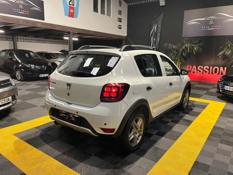  DACIA SANDERO STEPWAY PRESTIGE  (BOÎTIER BIOÉTHANOL E85, CAMÉRA DE RECUL, ÉCRAN MULTIMÉDIA) 