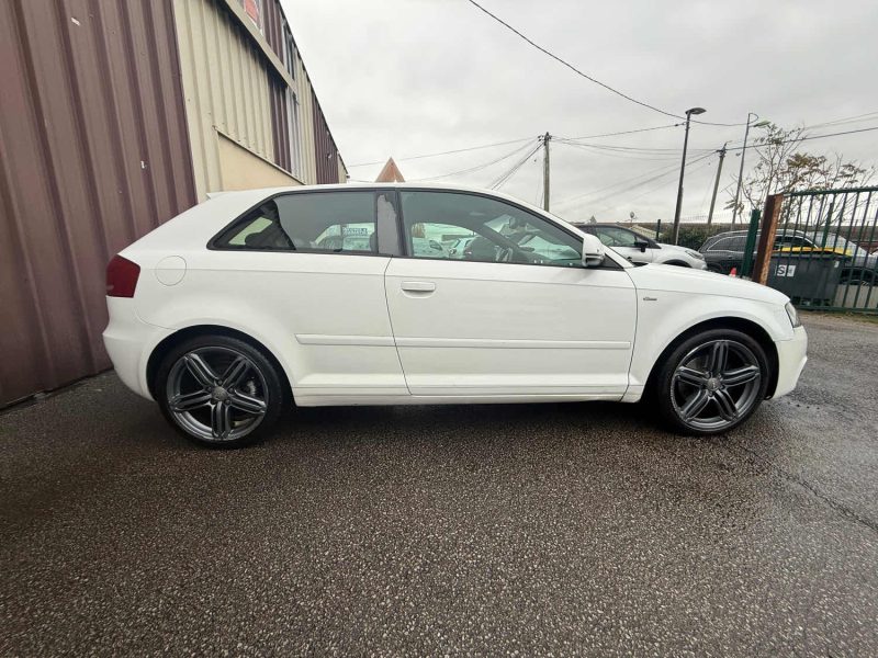 AUDI A3 2.0 TDI 140CV - 16V TURBO AMBIENTE S-TRONIC BOITE AUTOMATIQUE  2009
